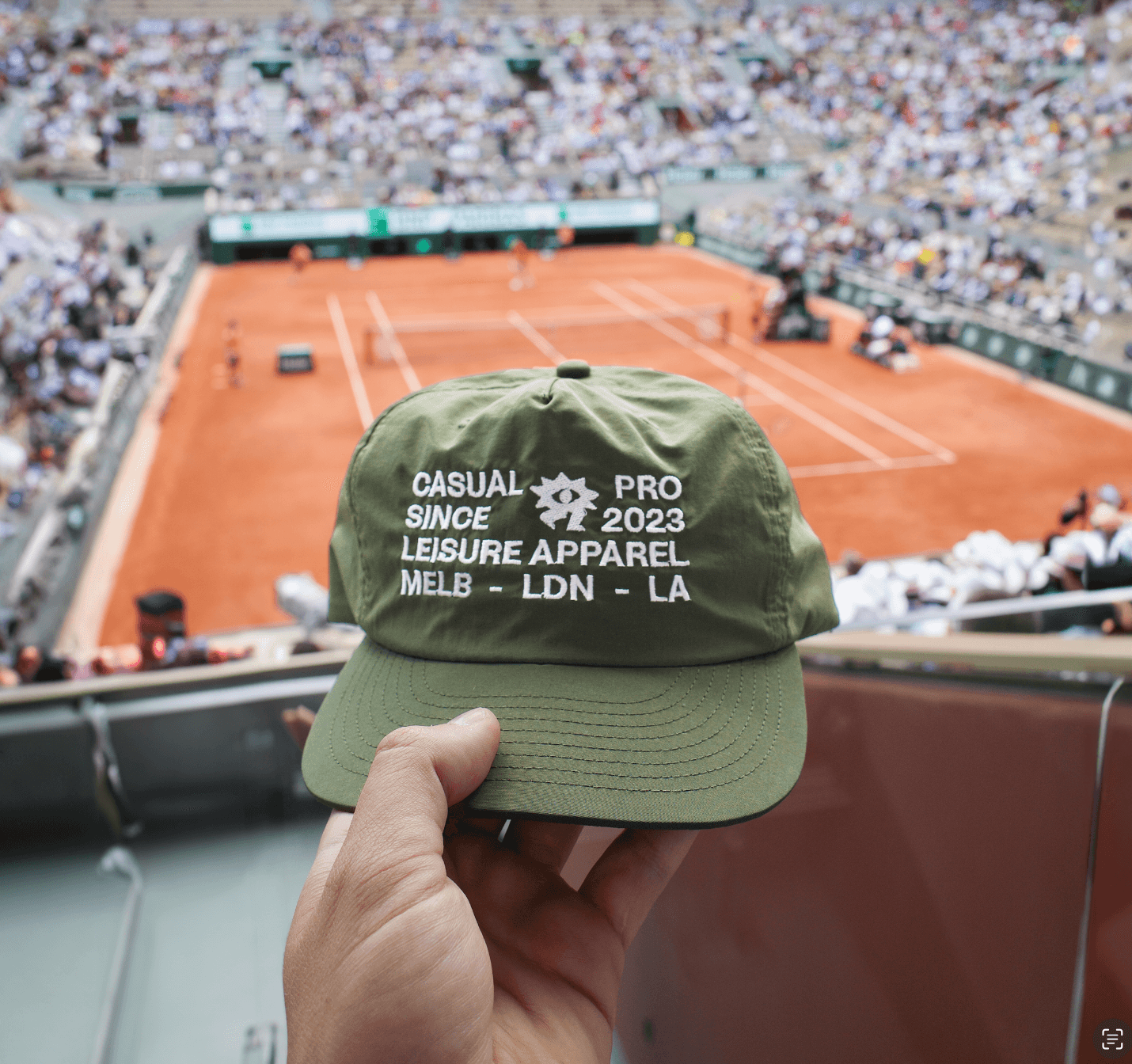Leisure hat photo at Roland Garros