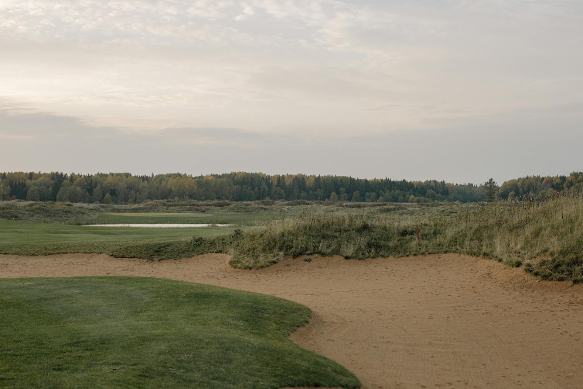 Best Rain Jackets for Golf in 2025