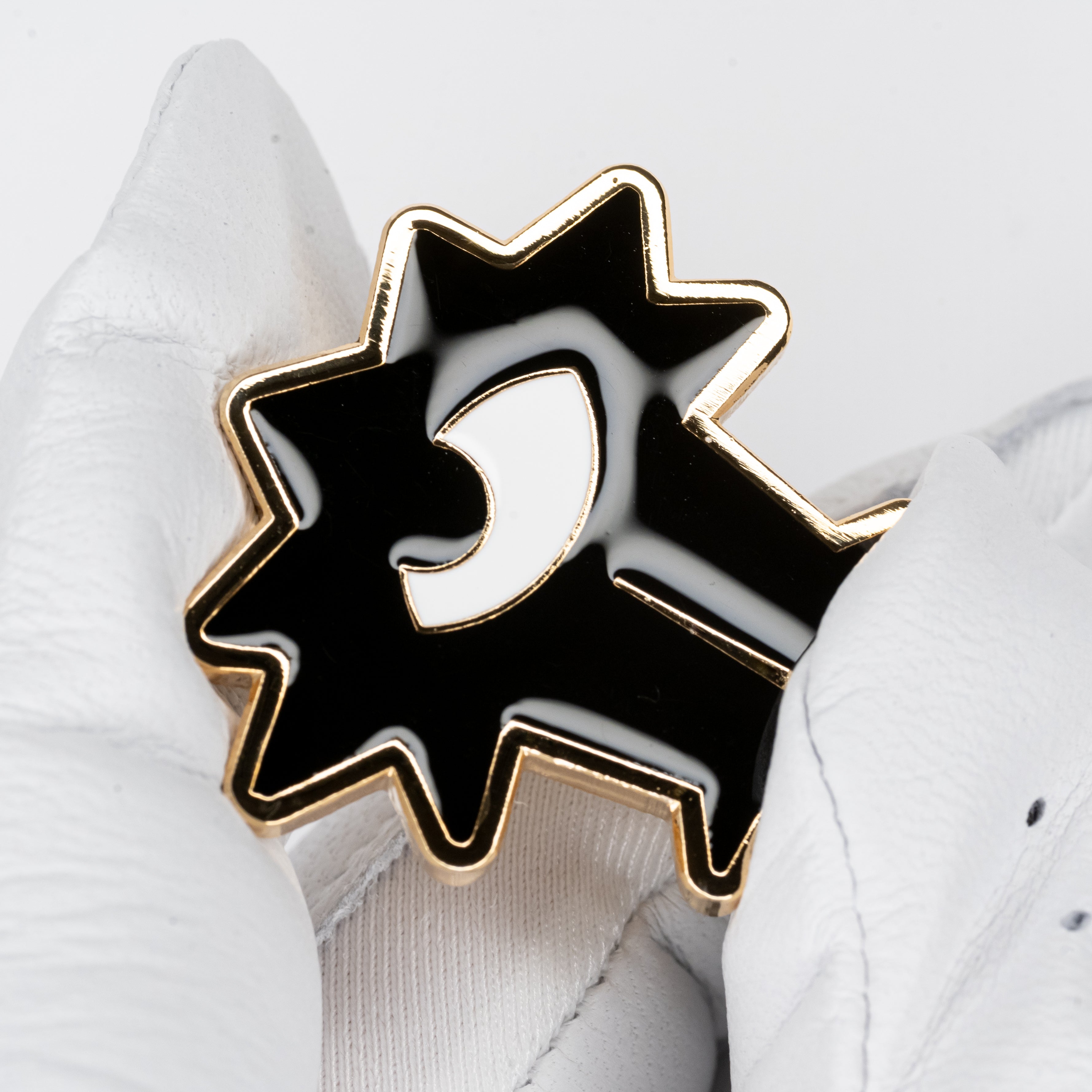 Casualist enamel ball marker set detail close up